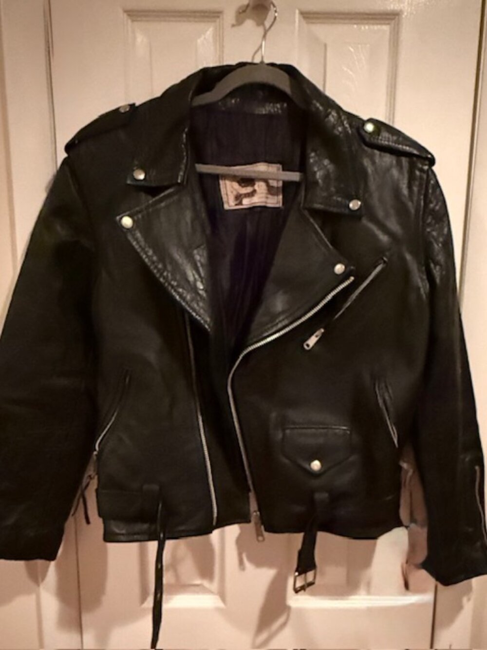 AMI LONDON genuine cowhide leather motorcycle jacket, L